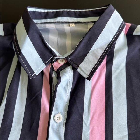 Shein Men’s Striped Button-Up Shirt Short Sleeve Size XL - Picture 6 of 7